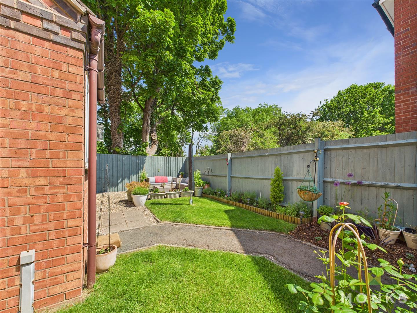 103 Sutton Road, Shrewsbury, SY2 6ED SSTC